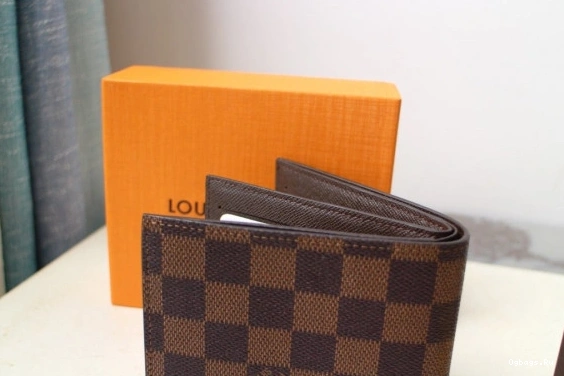 VUITTON LOUIS WALLET AMERIGO 0516